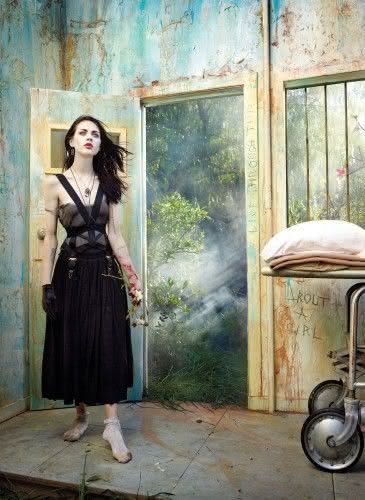 Frances Bean Cobain, que agora é artista visual, admite que não gosta tanto assim do grunge do Nirvana (Foto: David LaChapelle | Reprodução)