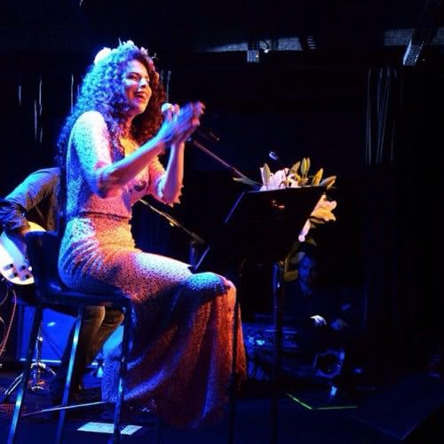 Vanessa da Mata apresenta "Delicadeza" no Espaço Miranda (Foto: Reprodução Instagram)
