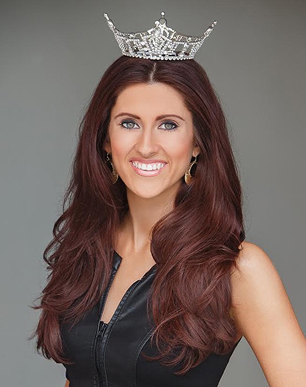 Erin O’flaherty Miss Missouri 2016 Se Torna A Primeira Miss Dos Eua A Assumir Publicamente Sua