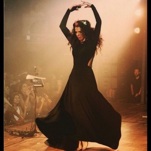 Vanessa da Mata cantando ao vivo (Foto: Reprodução)